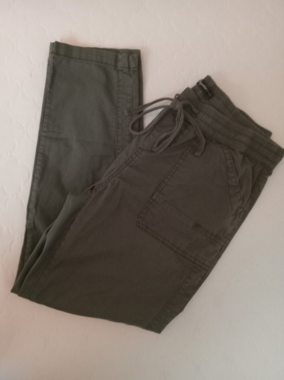 Women's Olive Drawstring Pants